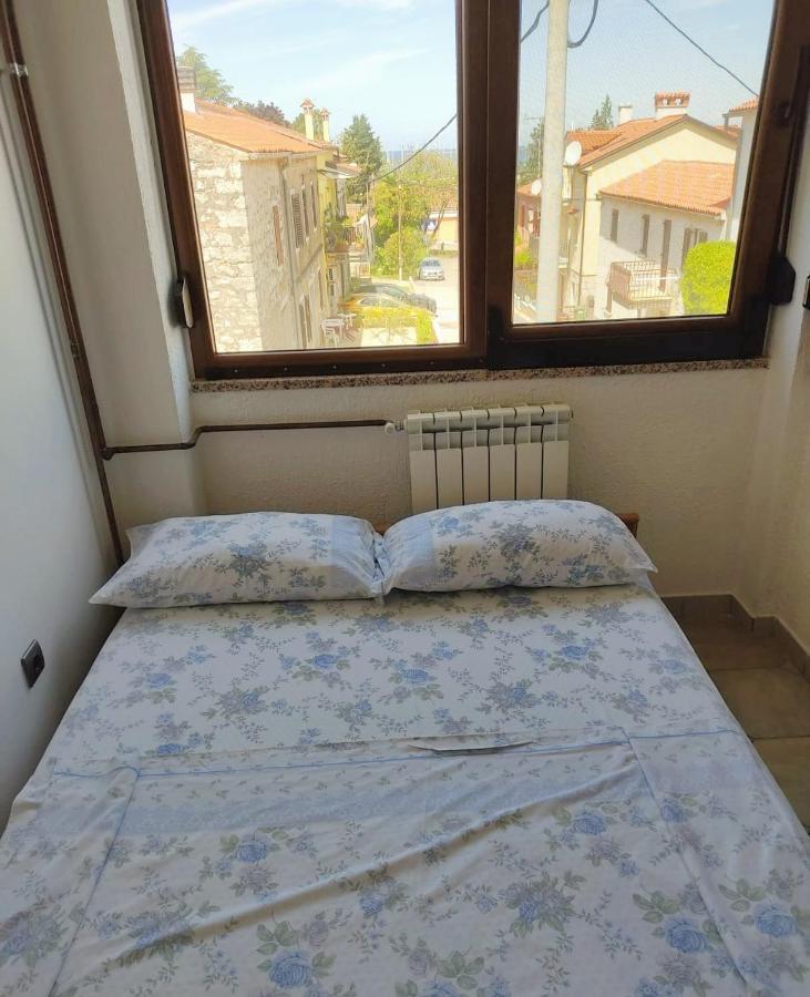 Apartments Nena Funtana Kültér fotó